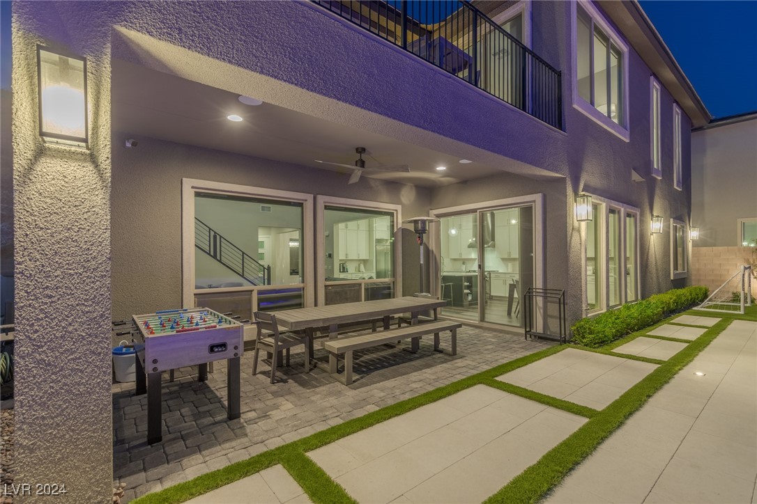 2141 King Crest Court