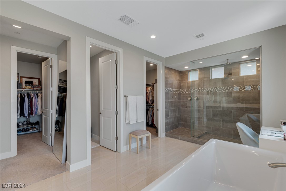 2141 King Crest Court