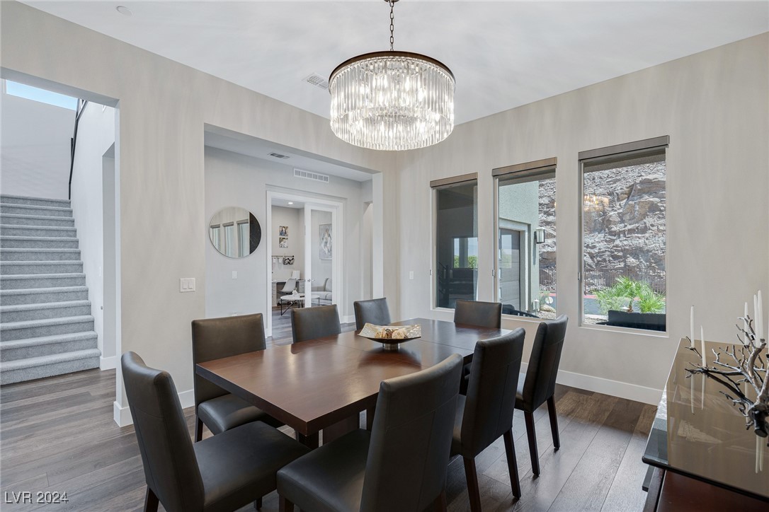 2141 King Crest Court