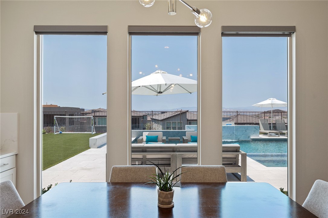 2141 King Crest Court