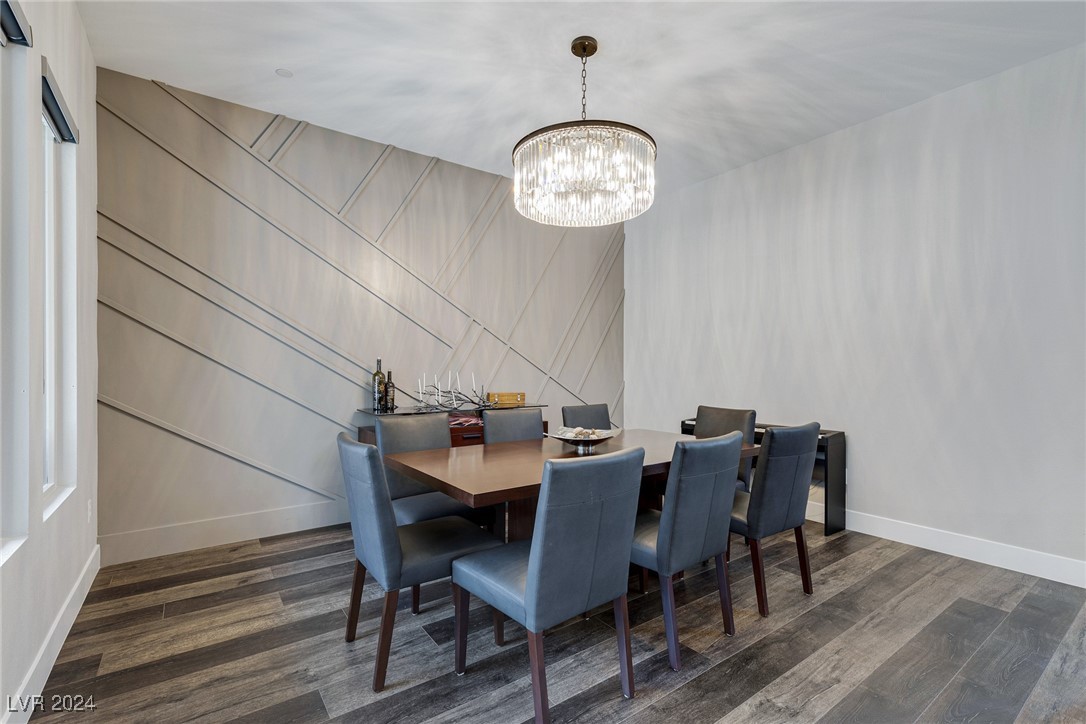 2141 King Crest Court