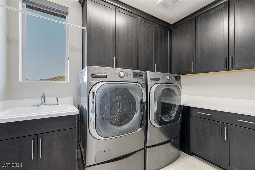 2141 King Crest Court