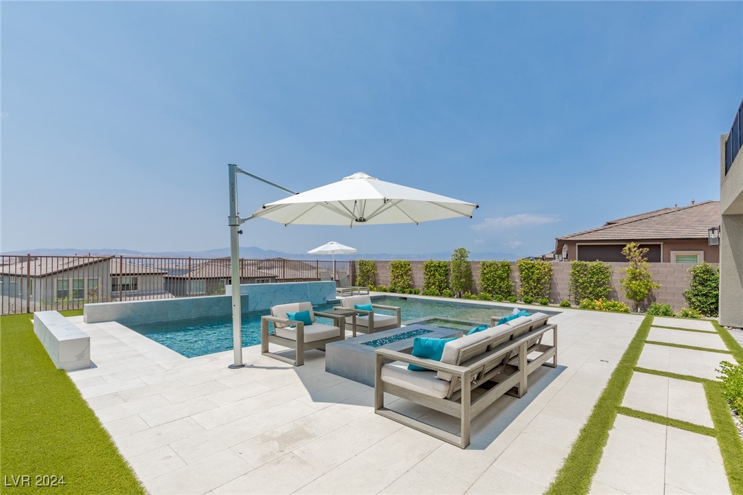 2141 King Crest Court