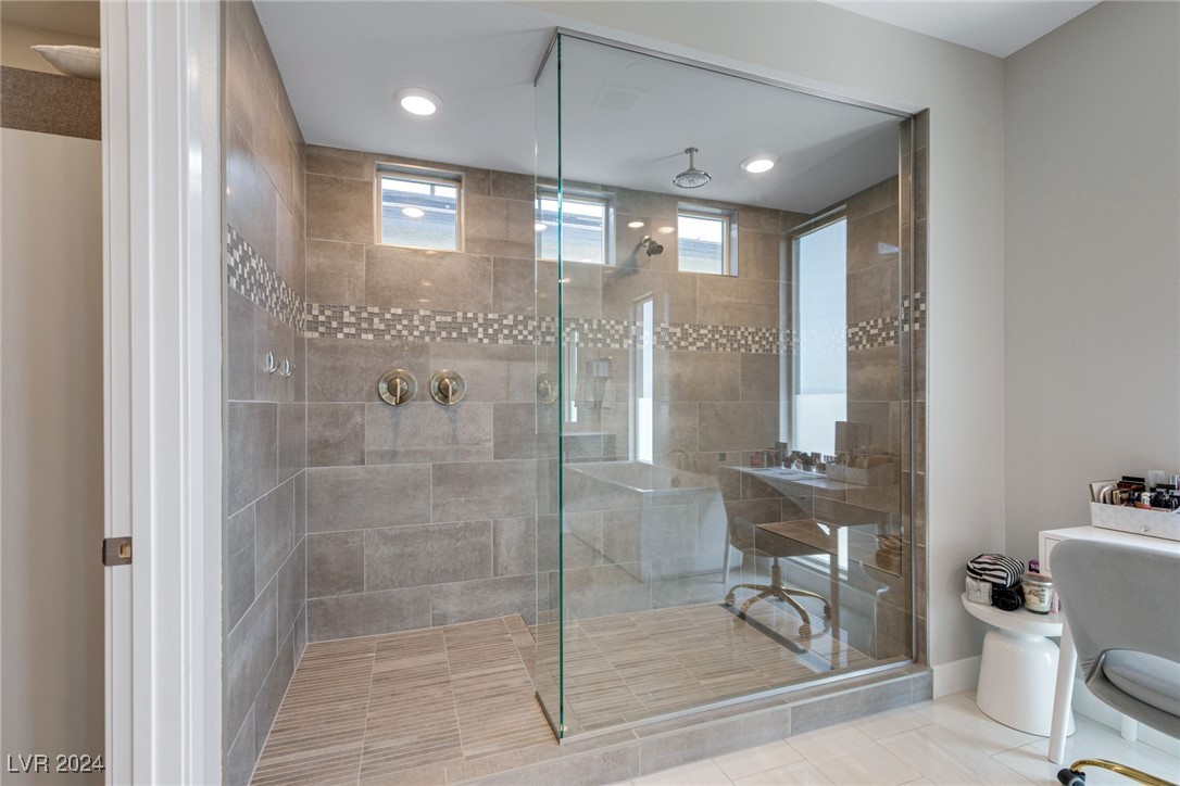 2141 King Crest Court