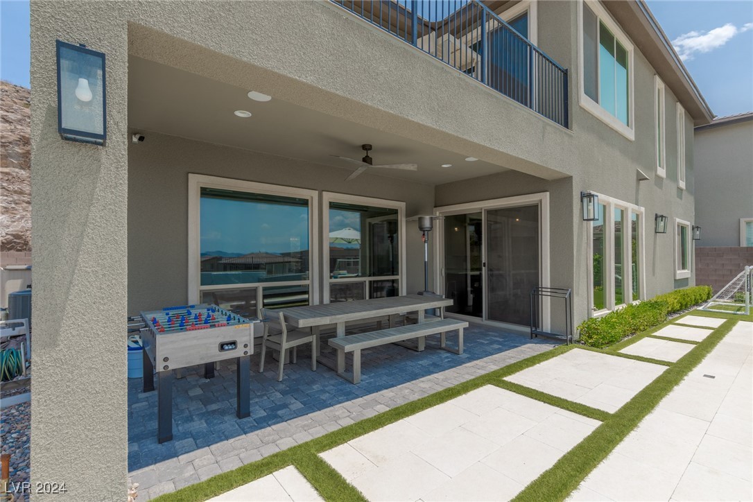 2141 King Crest Court