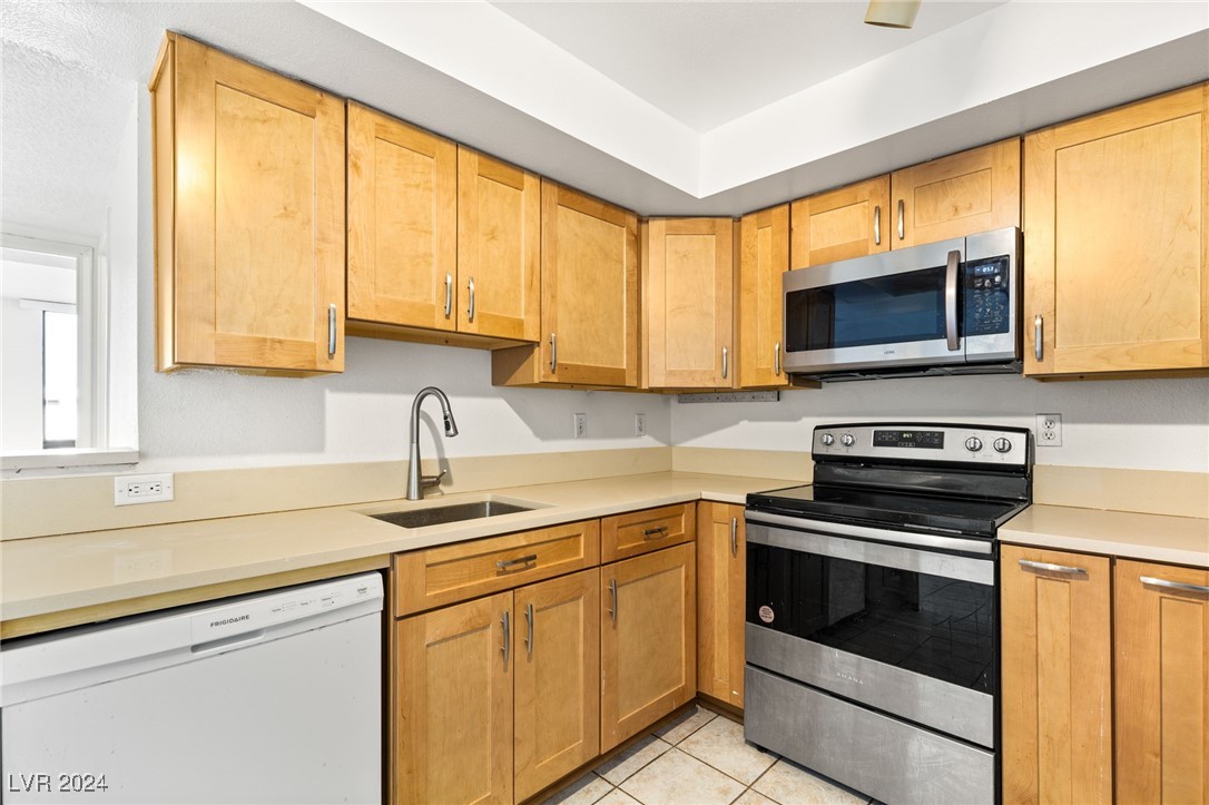 3930 University Center Drive 403