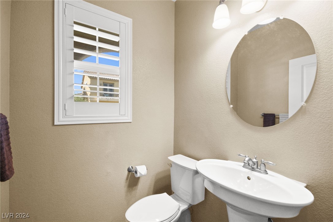 9189 Cowboy Inn Avenue