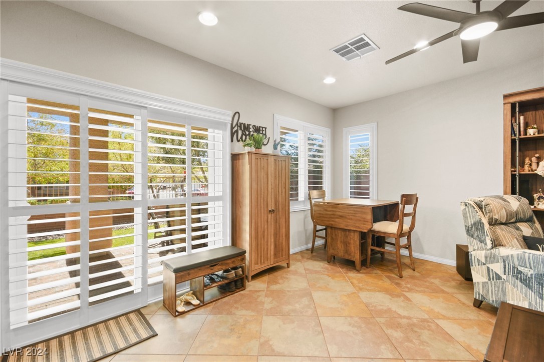 9189 Cowboy Inn Avenue