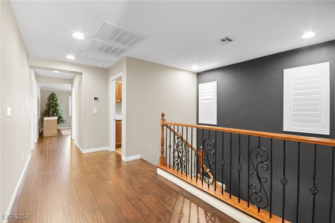 9189 Cowboy Inn Avenue