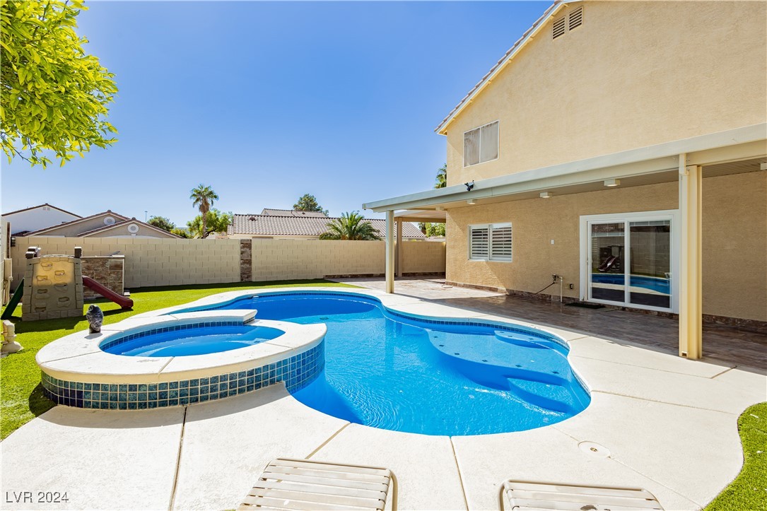 5824 Silver Heights Street