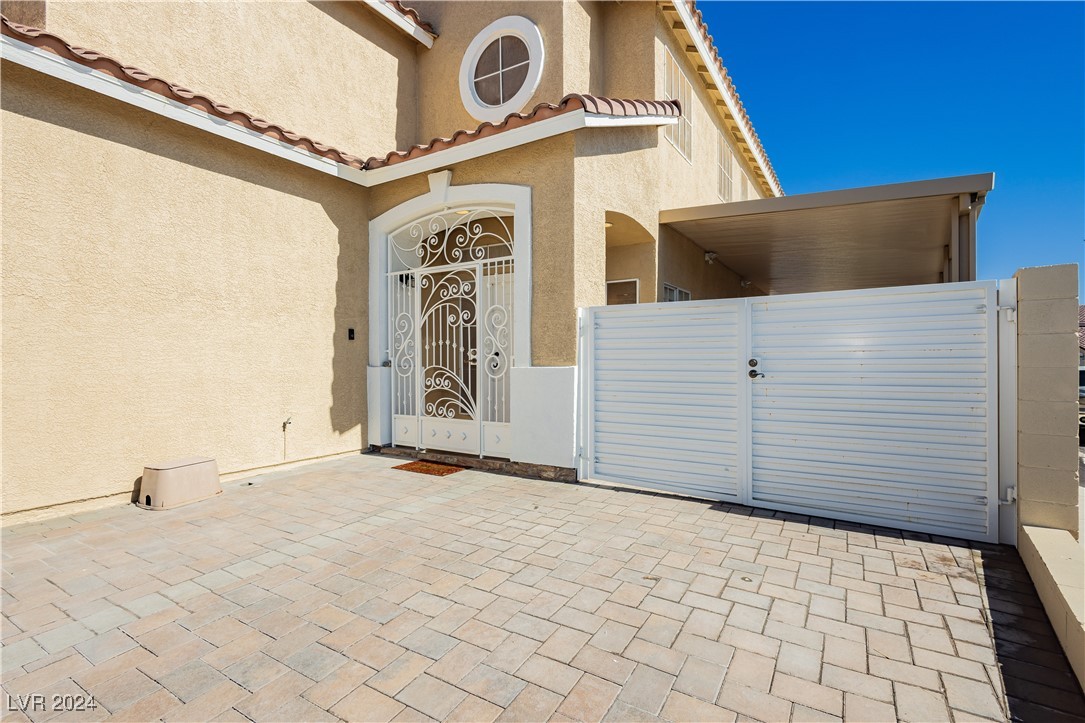 5824 Silver Heights Street