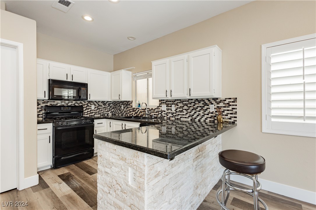 5824 Silver Heights Street