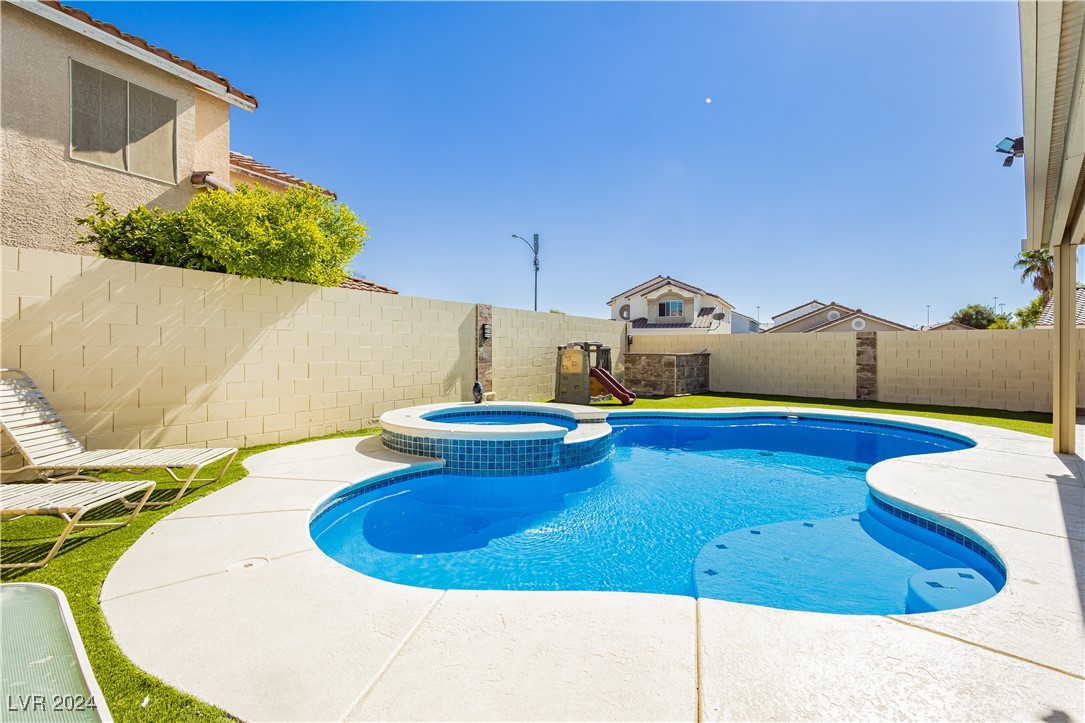 5824 Silver Heights Street