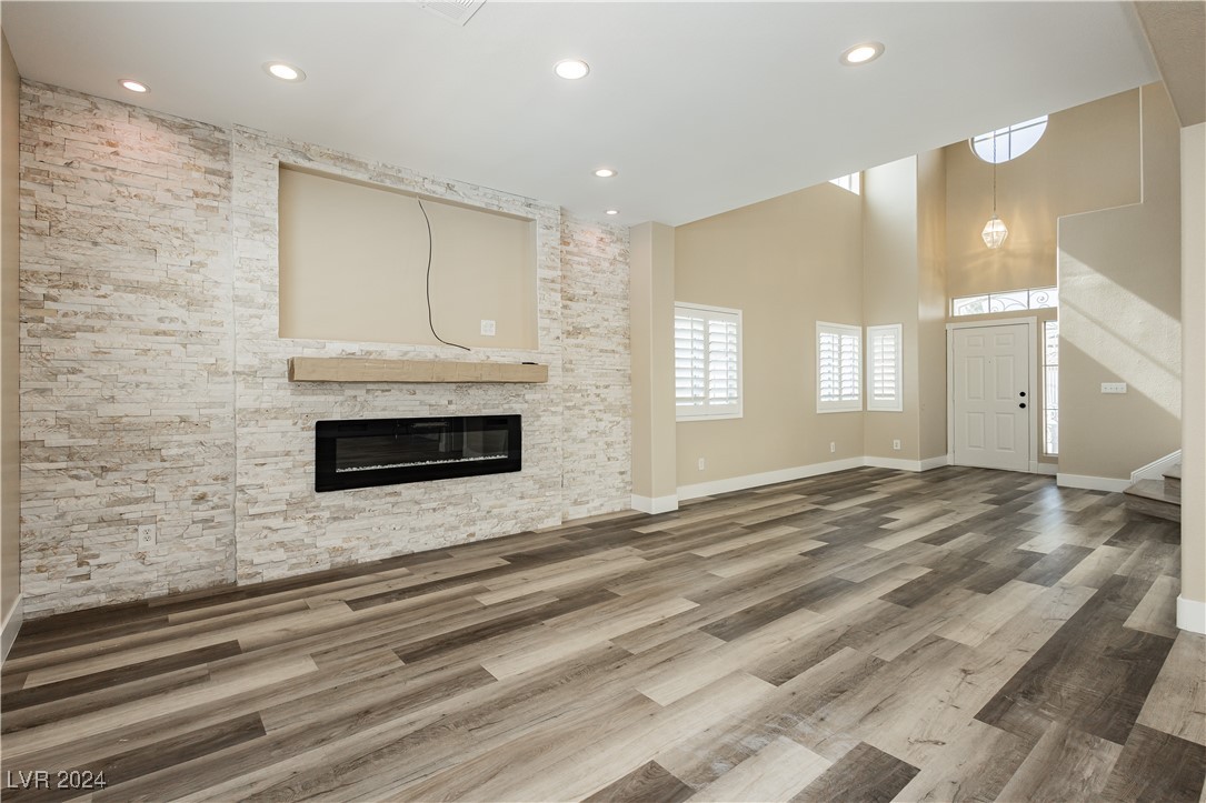 5824 Silver Heights Street