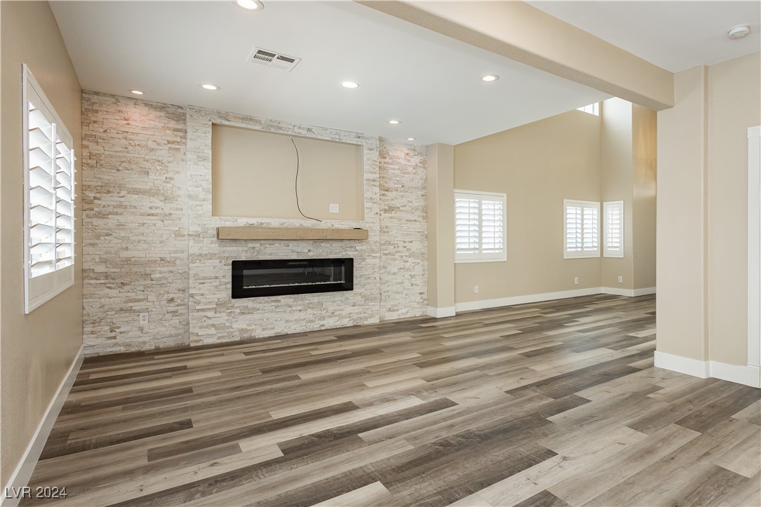 5824 Silver Heights Street