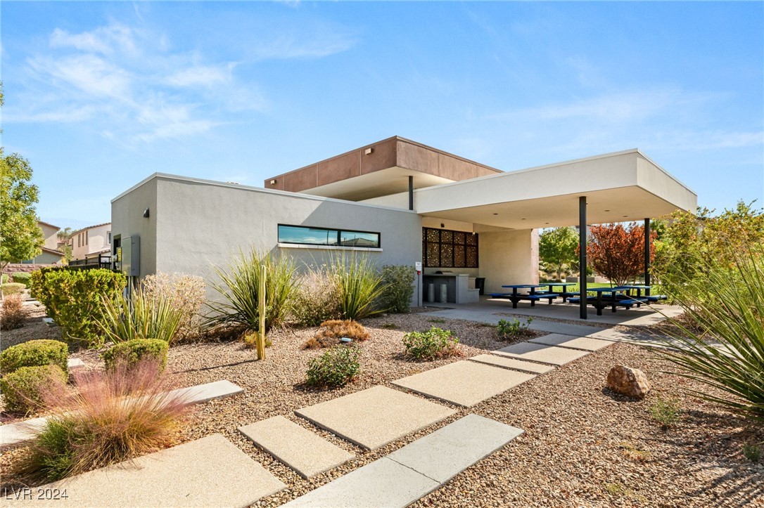 3176 Rowan Brook Avenue