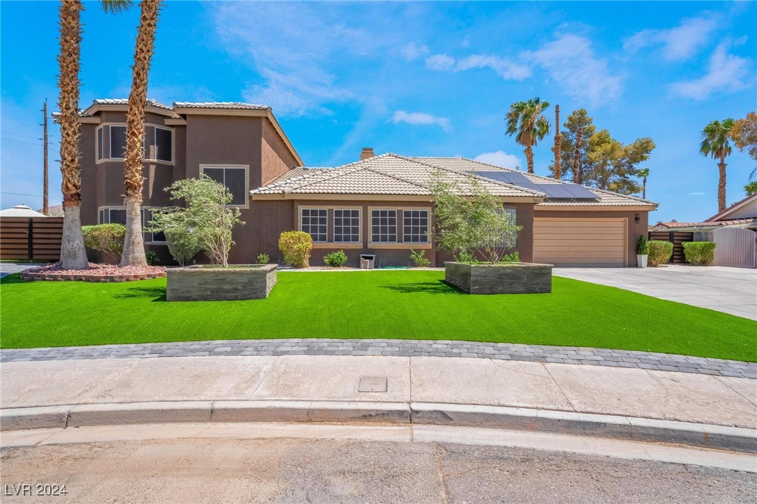 782 Santree Circle