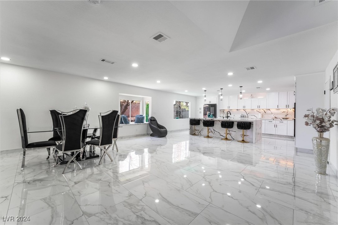 782 Santree Circle