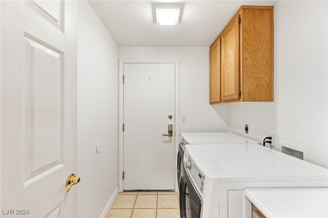 8566 Coyote Peak Circle