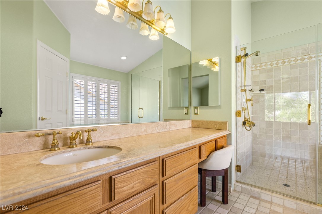 8566 Coyote Peak Circle