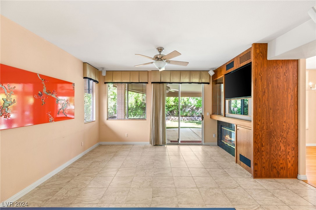 8566 Coyote Peak Circle