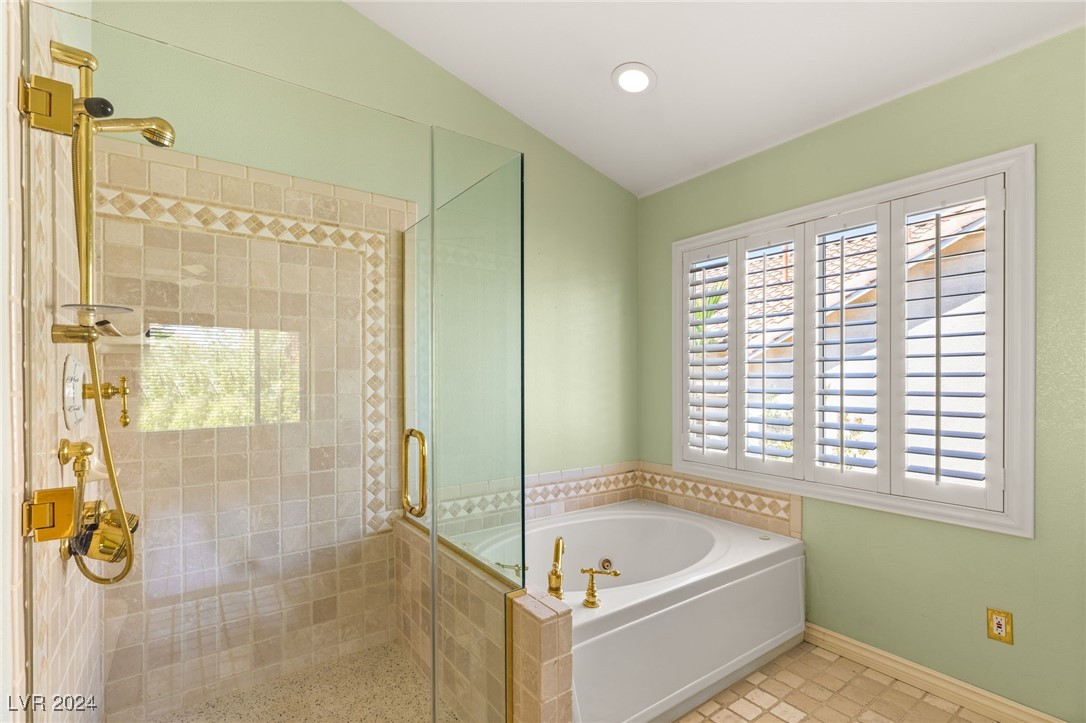 8566 Coyote Peak Circle