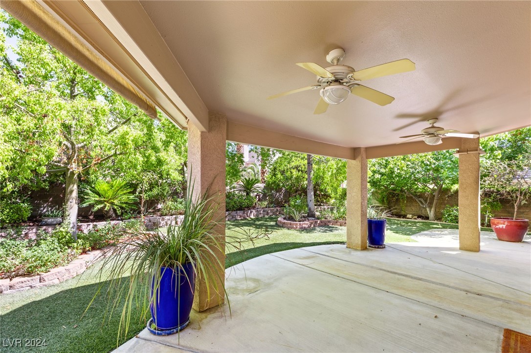 8566 Coyote Peak Circle