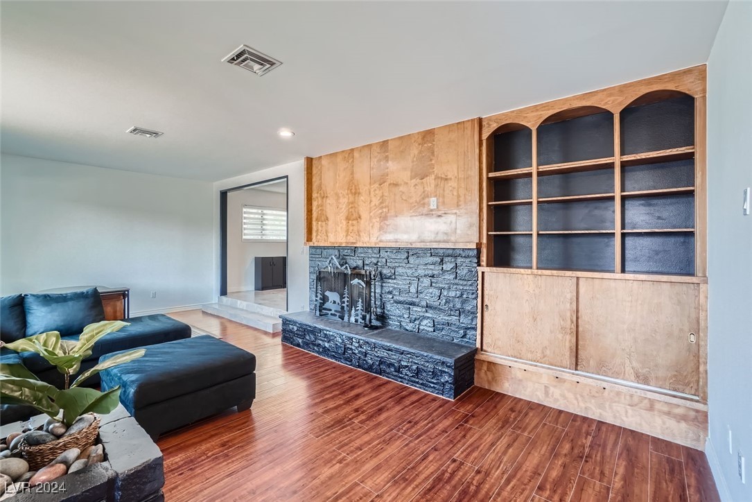716 Starks Drive
