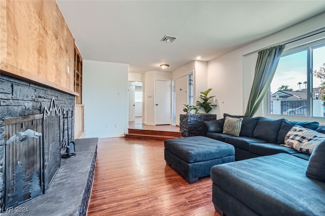 716 Starks Drive