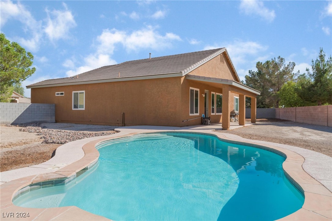 5431 Regal Willow Court