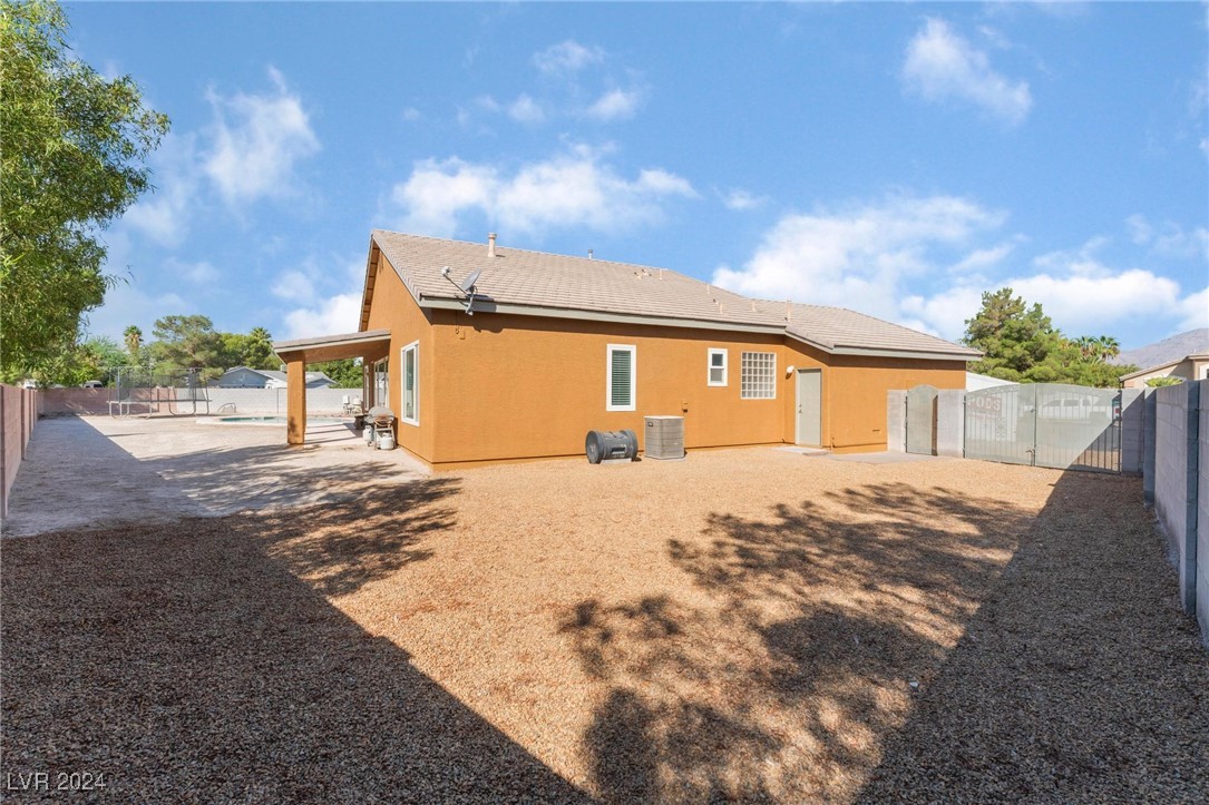 5431 Regal Willow Court
