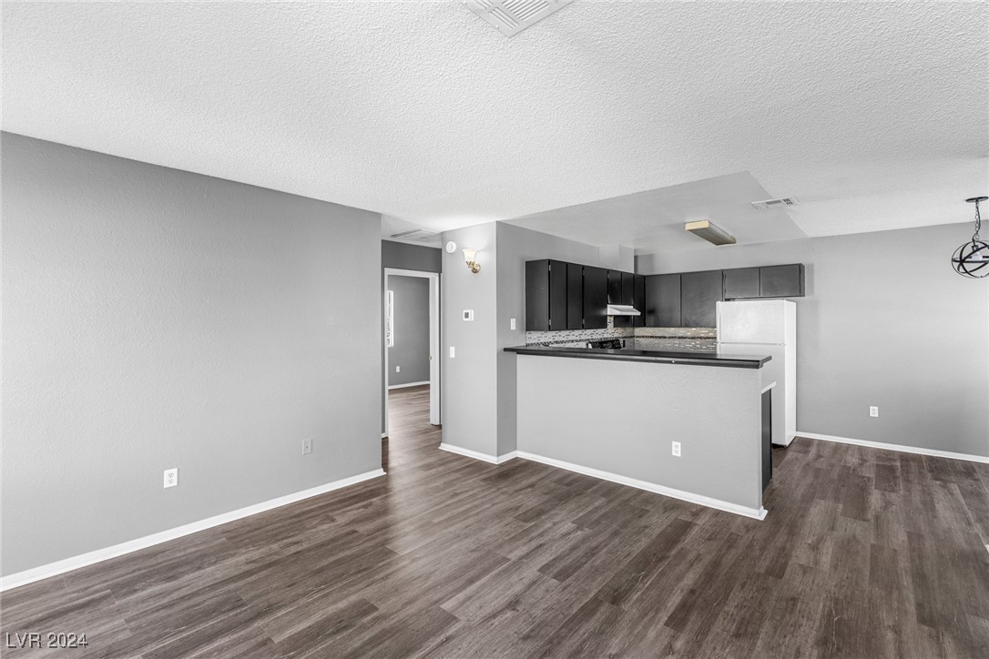 2714 Aarondavid Drive