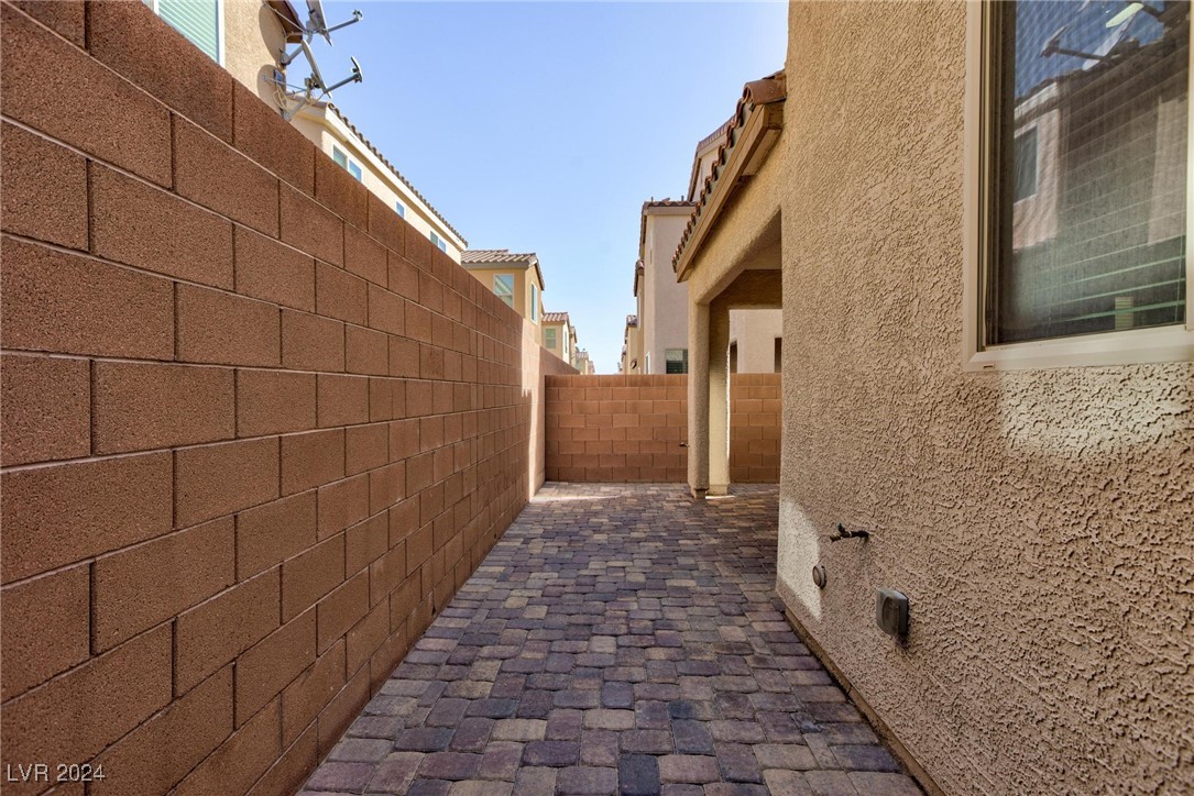 7778 Flowering Quince Drive