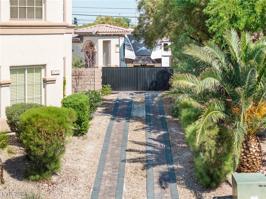 4721 Overlook Ranch Street