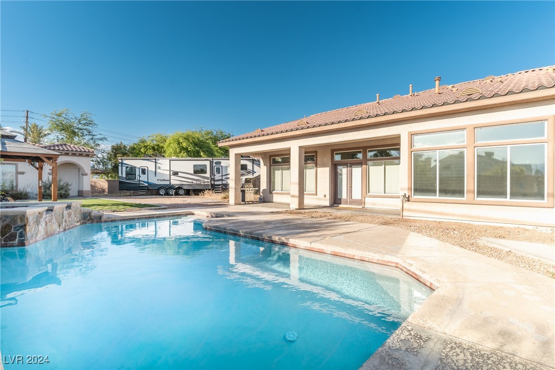 4721 Overlook Ranch Street