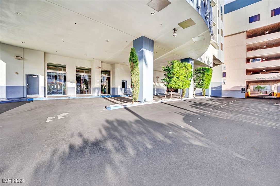 211 East Flamingo Road 1007