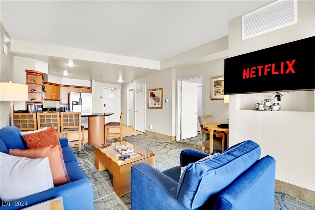 211 East Flamingo Road 1007