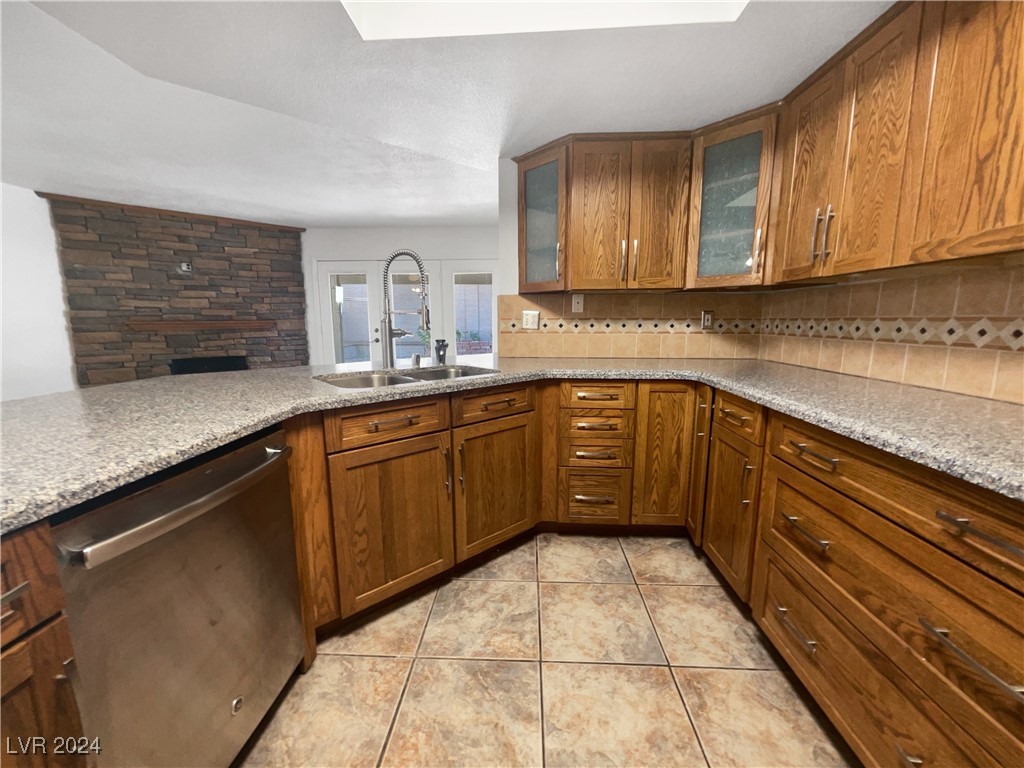 2703 Lovington Drive