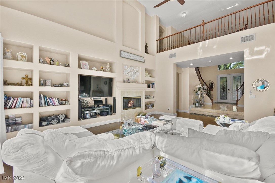 1315 Athens Point Avenue