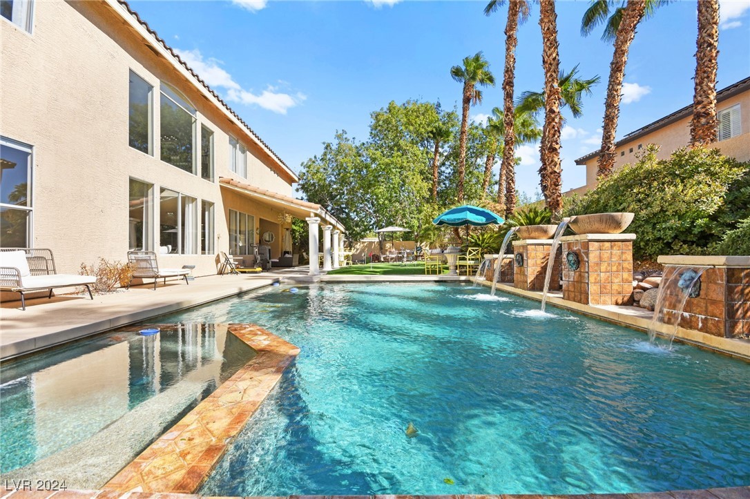 1315 Athens Point Avenue