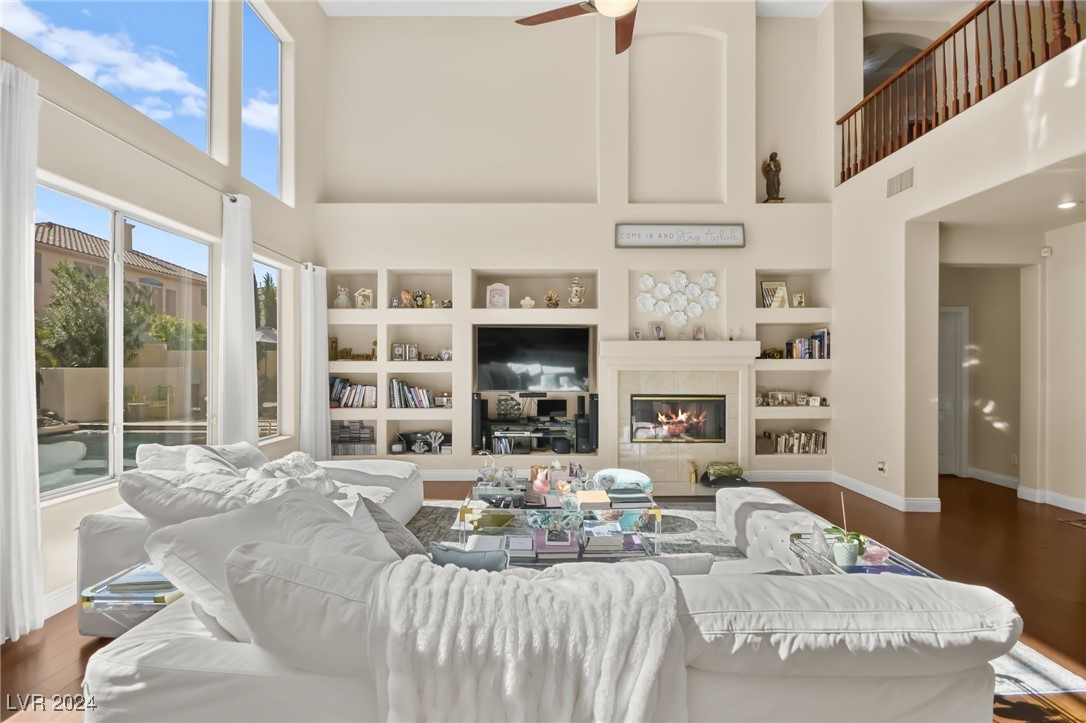 1315 Athens Point Avenue