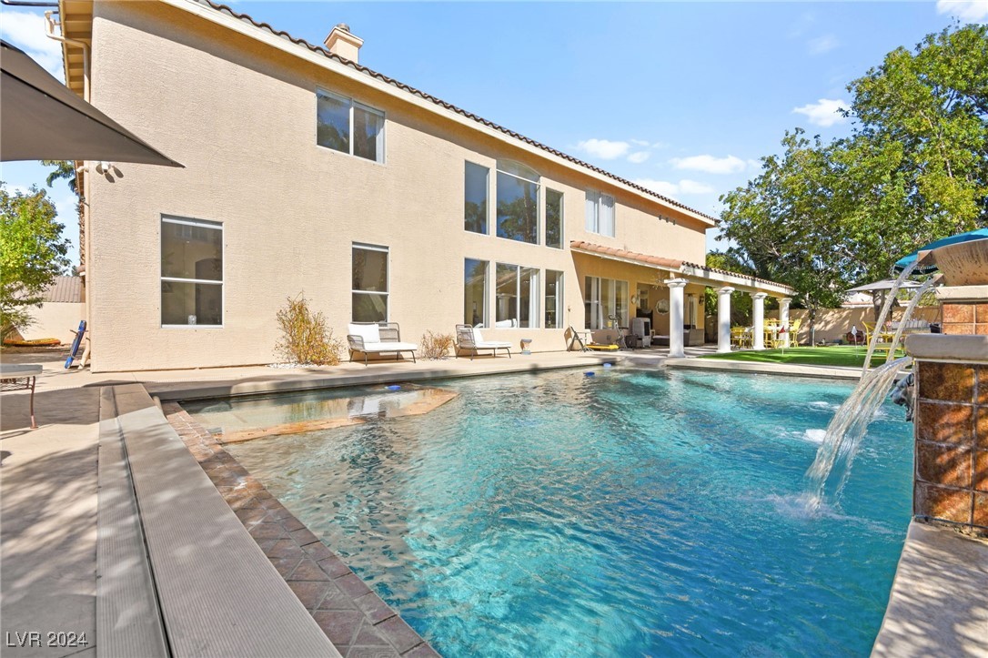 1315 Athens Point Avenue