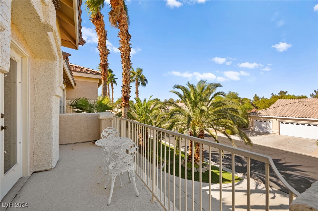 1315 Athens Point Avenue