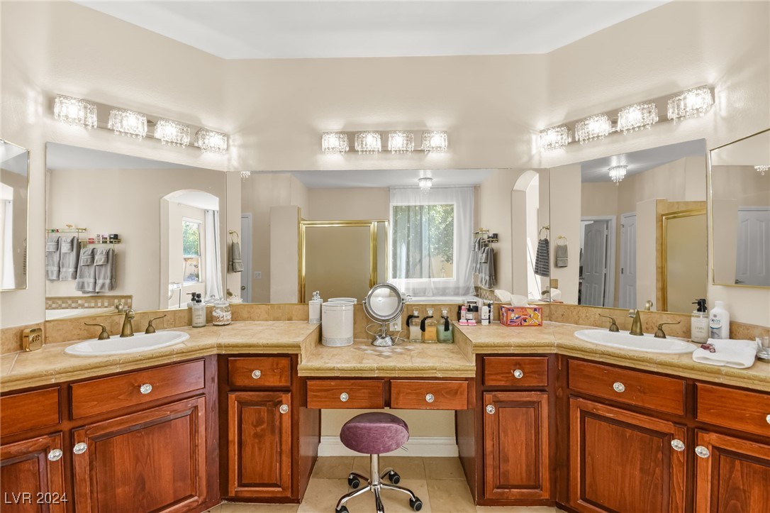 1315 Athens Point Avenue