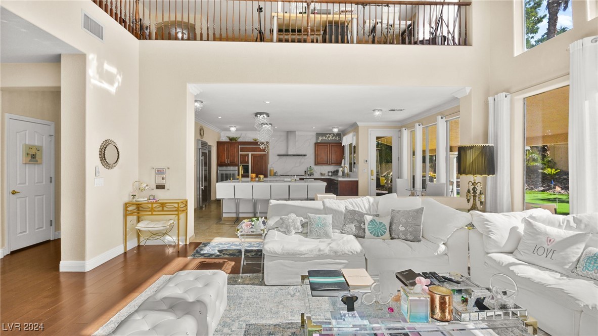 1315 Athens Point Avenue