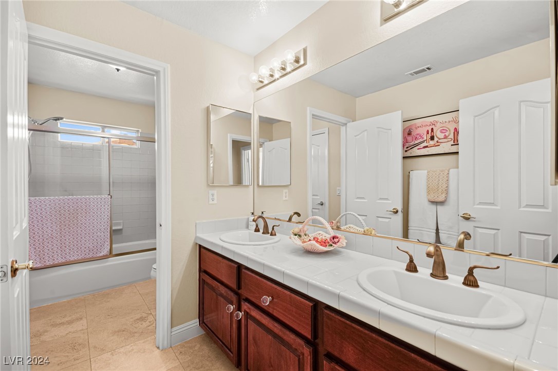 1315 Athens Point Avenue