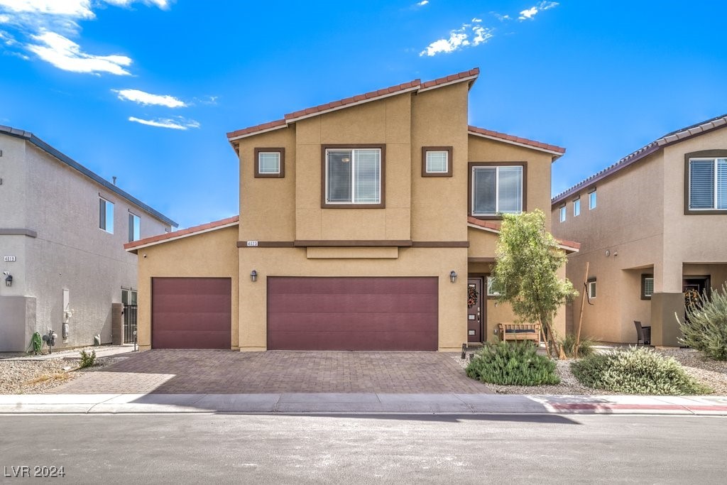 4023 Lady Fern Avenue