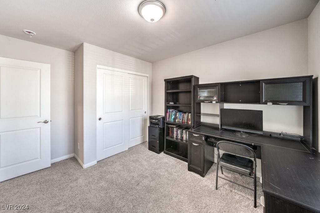 4023 Lady Fern Avenue
