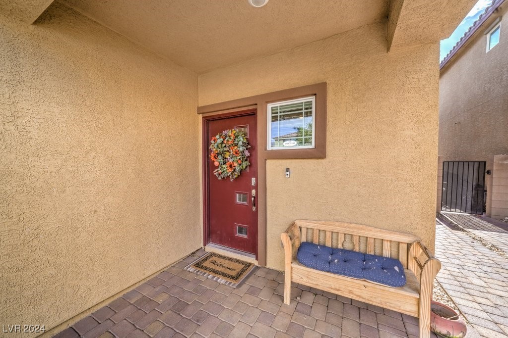 4023 Lady Fern Avenue