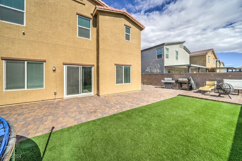 4023 Lady Fern Avenue